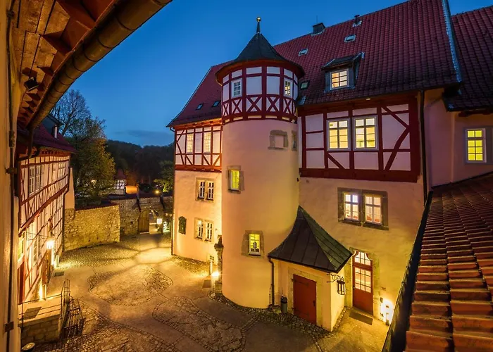 Burg Bodenstein Otel *