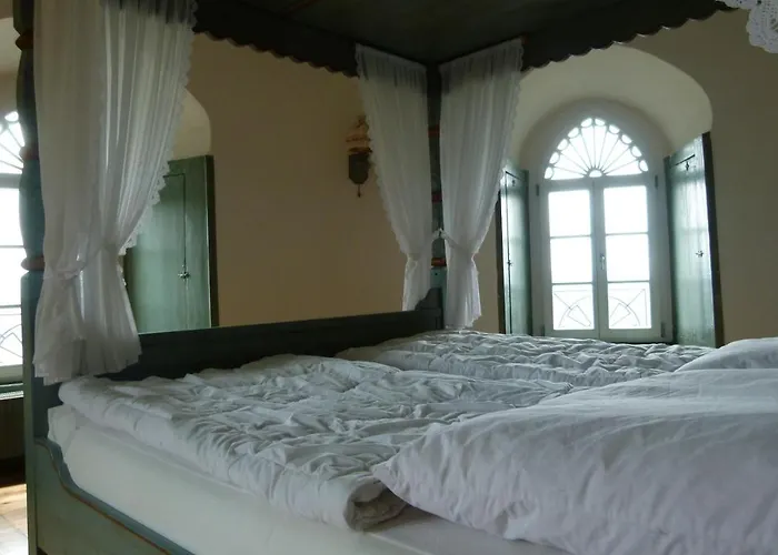 Szálloda Burg Bodenstein Adelsborn